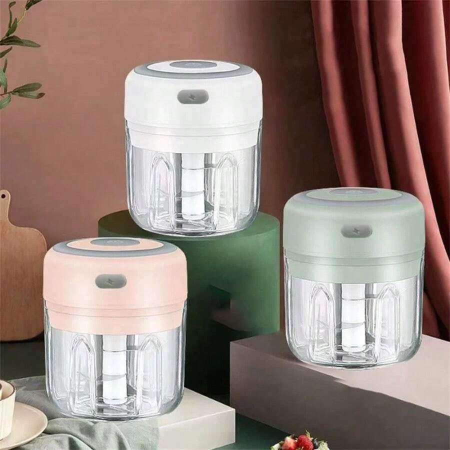 1PC Portable Electric Mini Garlic Chopper – 3-Blade USB Rechargeable Food Processor for Veggies & Meat